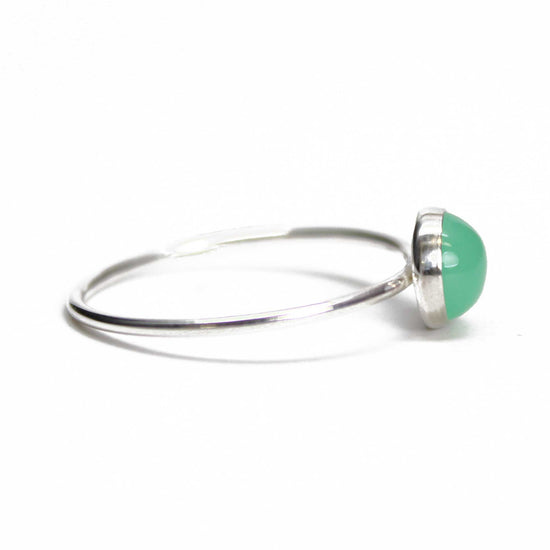 Dainty 6mm Round Green Chrysoprase Ring 925 Sterling Silver, Size 7 US