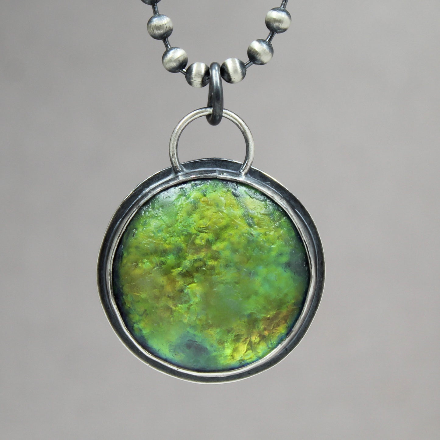 Sterling Silver & Iridescent Green Glass Pendant Necklace