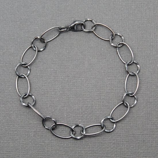 Oxidized 8mm Smooth Oval & Twist Round Chain Bracelet