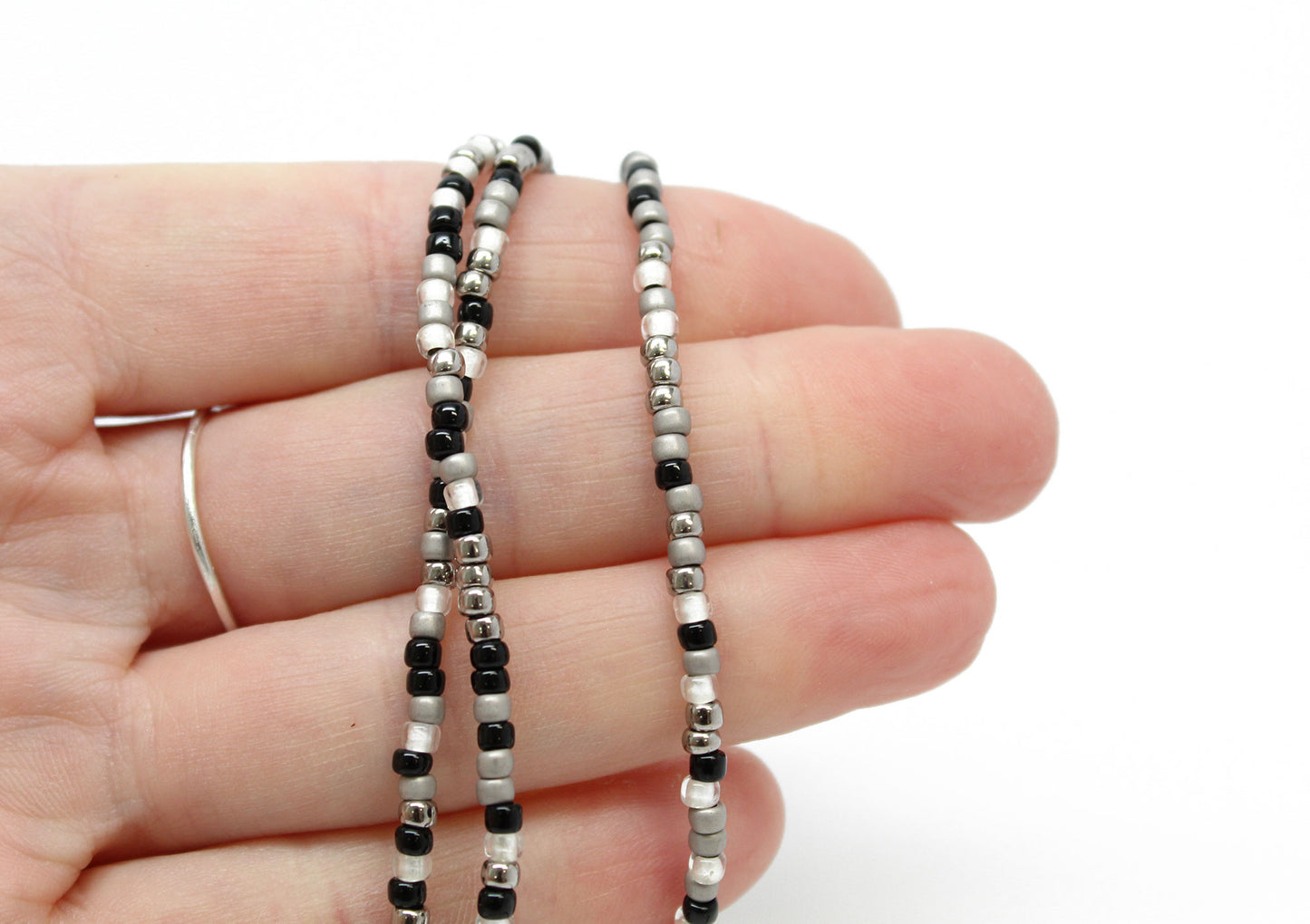 Handmade Black Silver & White Seed Bead Necklace