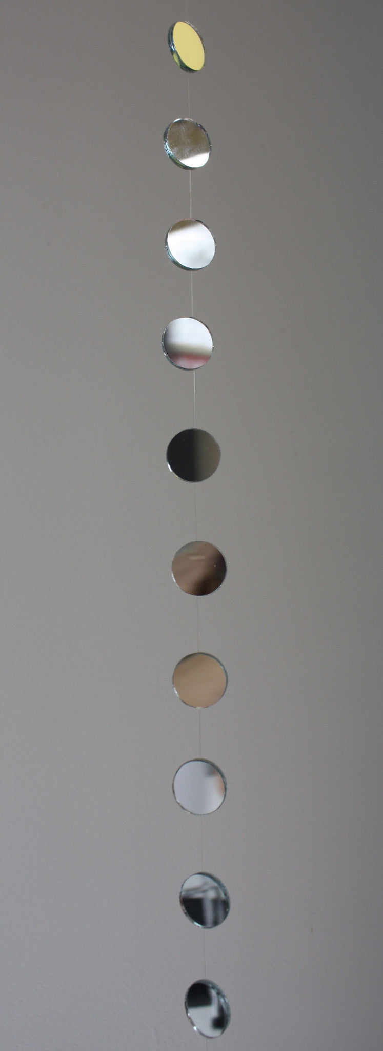 4' long mirror strand