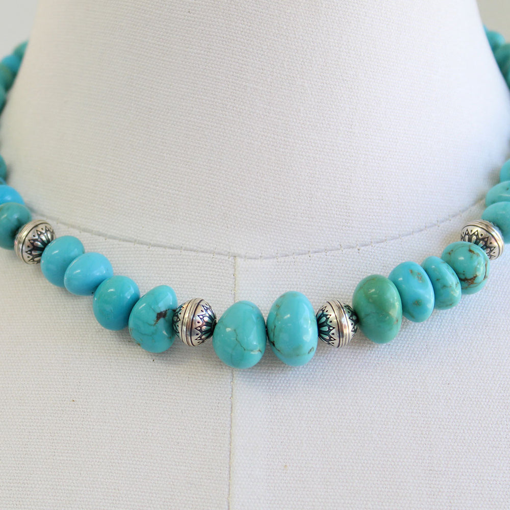 
                      
                        17" Vintage Turquoise Bead Necklace
                      
                    