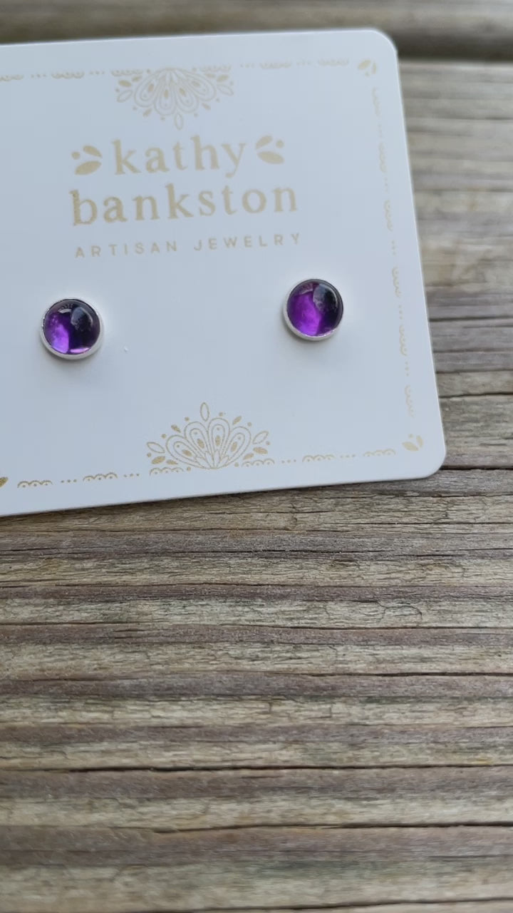 6mm Amethyst Stud Earrings