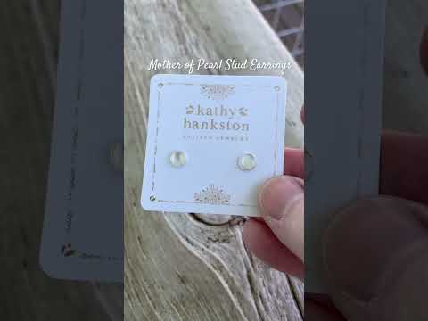6mm Mother of Pearl Stud Earrings