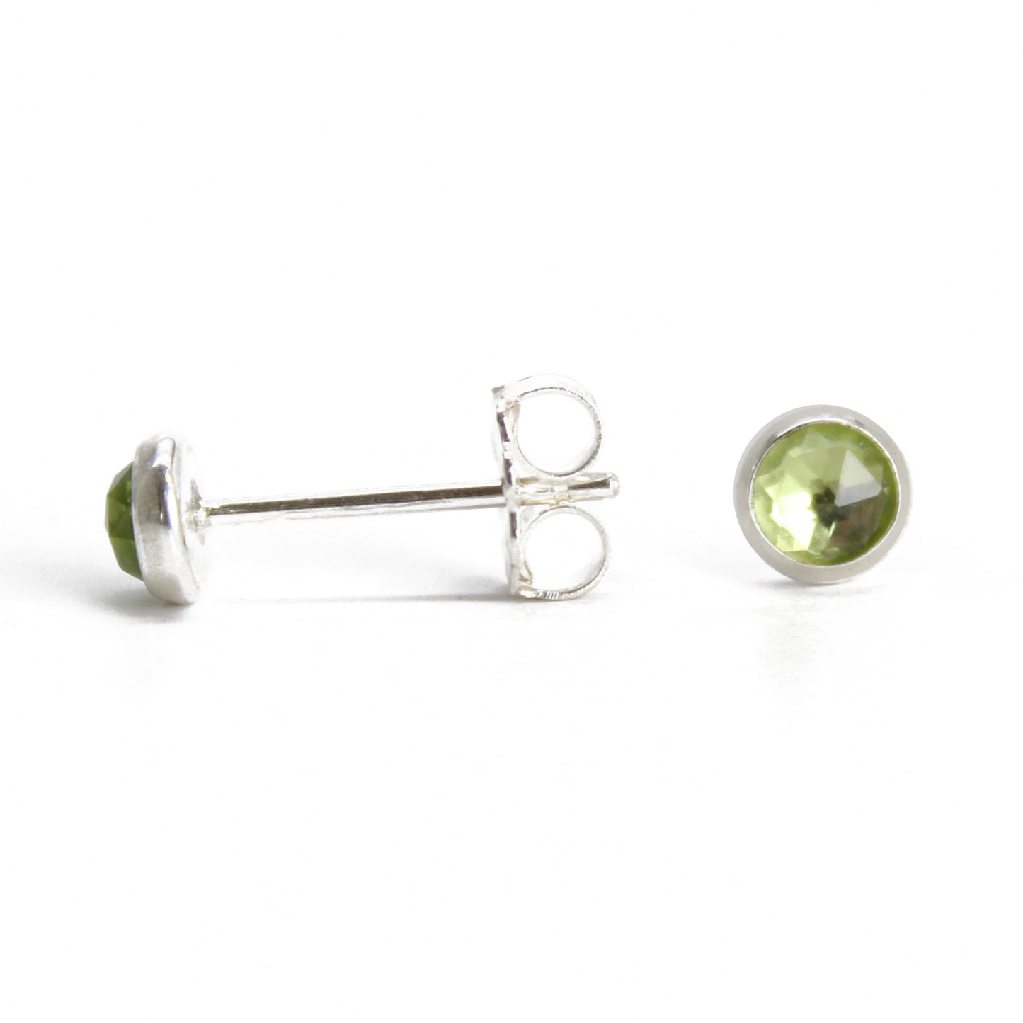 Peridot Stud Earrings in Sterling Silver 4mm