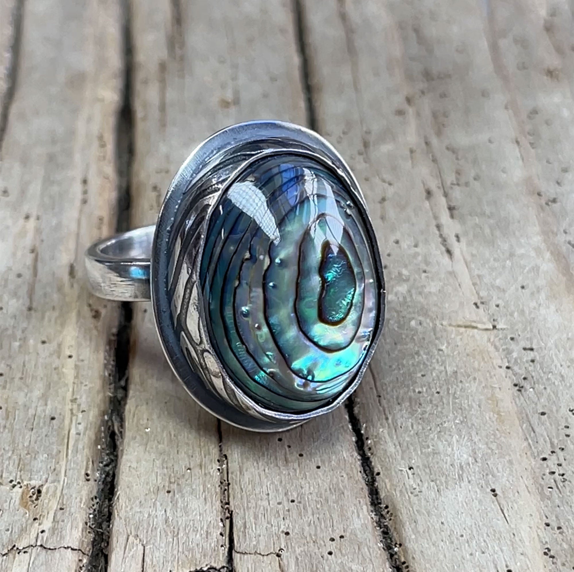 Abalone and Sterling Silver Ring, Abalone buy Ring, Paua Shell and Silver Ring, Mermaid Ring, Abalone Shell Ring, Statement Ring, Feminine Ring