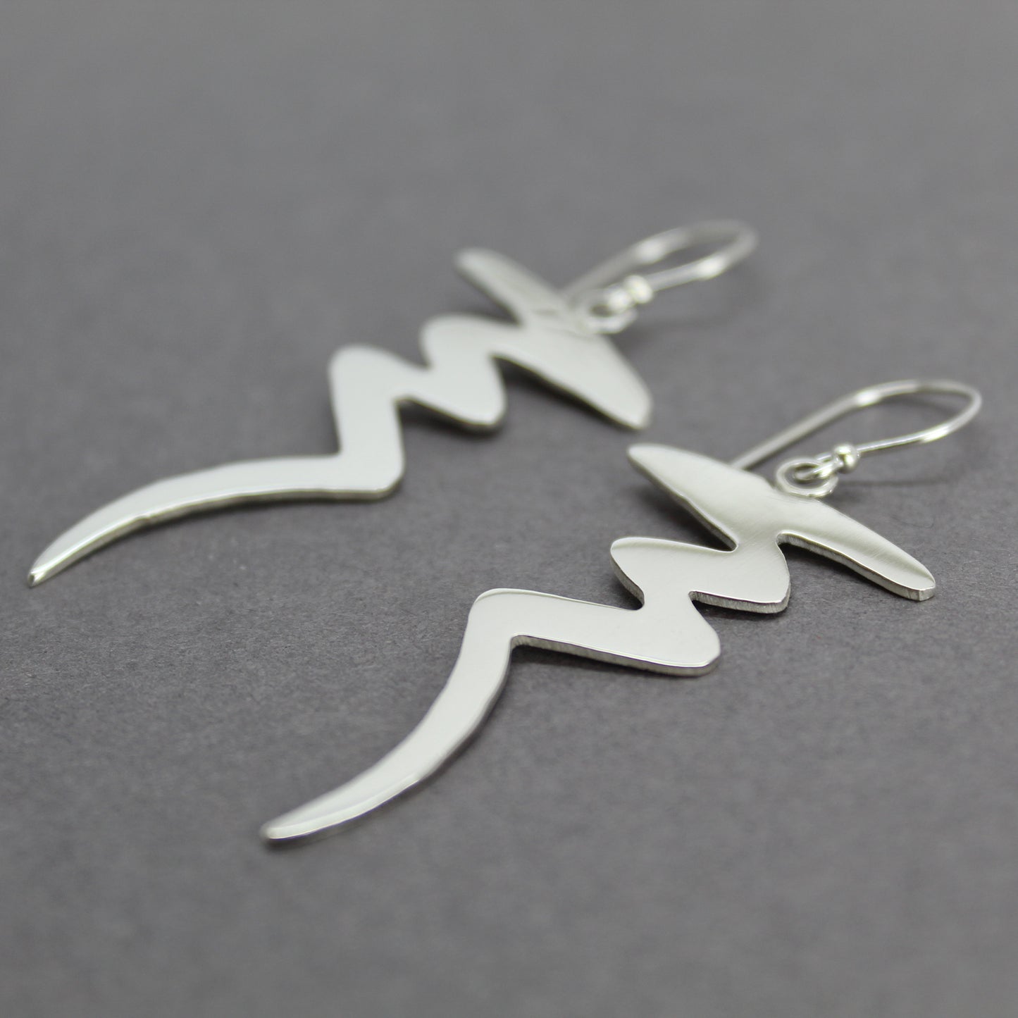 Load image into Gallery viewer, Sterling Silver Squiggle Earrings, Zig Zag Earrings, Abstract Silver Dangle Earrings
