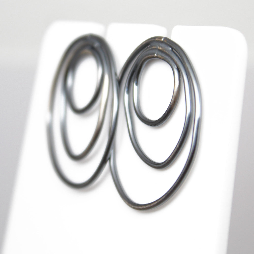 
                      
                        Large Sterling Silver Circle Stud Earrings Earrings 
                      
                    