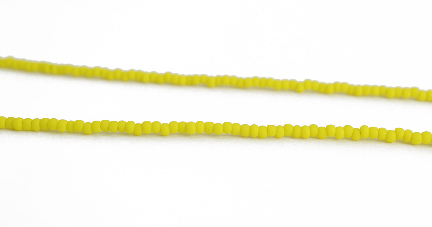 Single strand yellow bead necklace