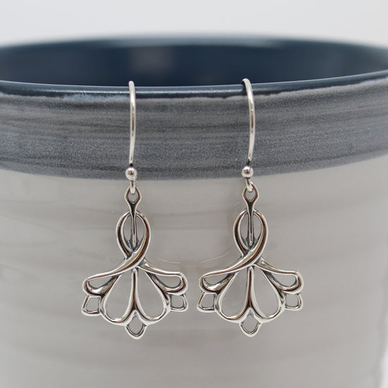Load image into Gallery viewer, Sterling Silver Filigree Dangle Earrings
