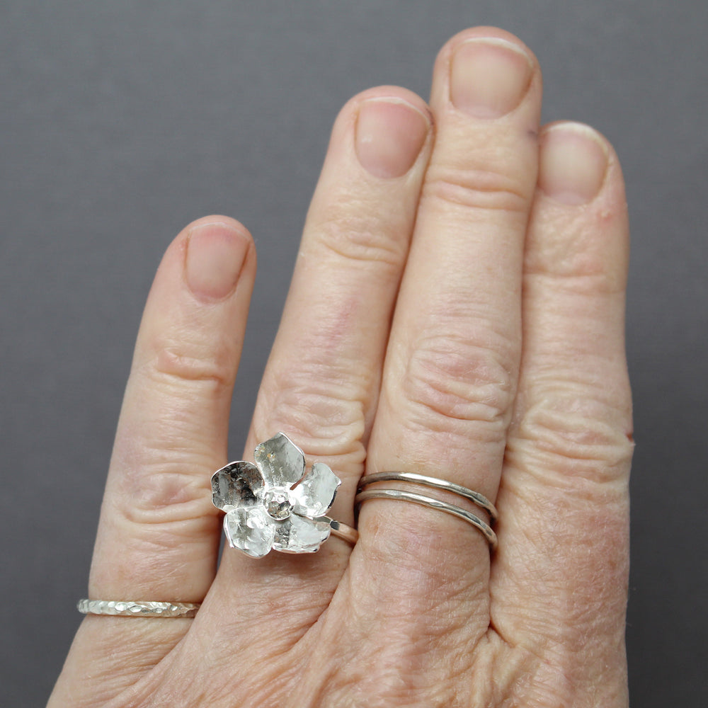 
                      
                        Sterling Silver Flower Ring Size 7.75 US
                      
                    