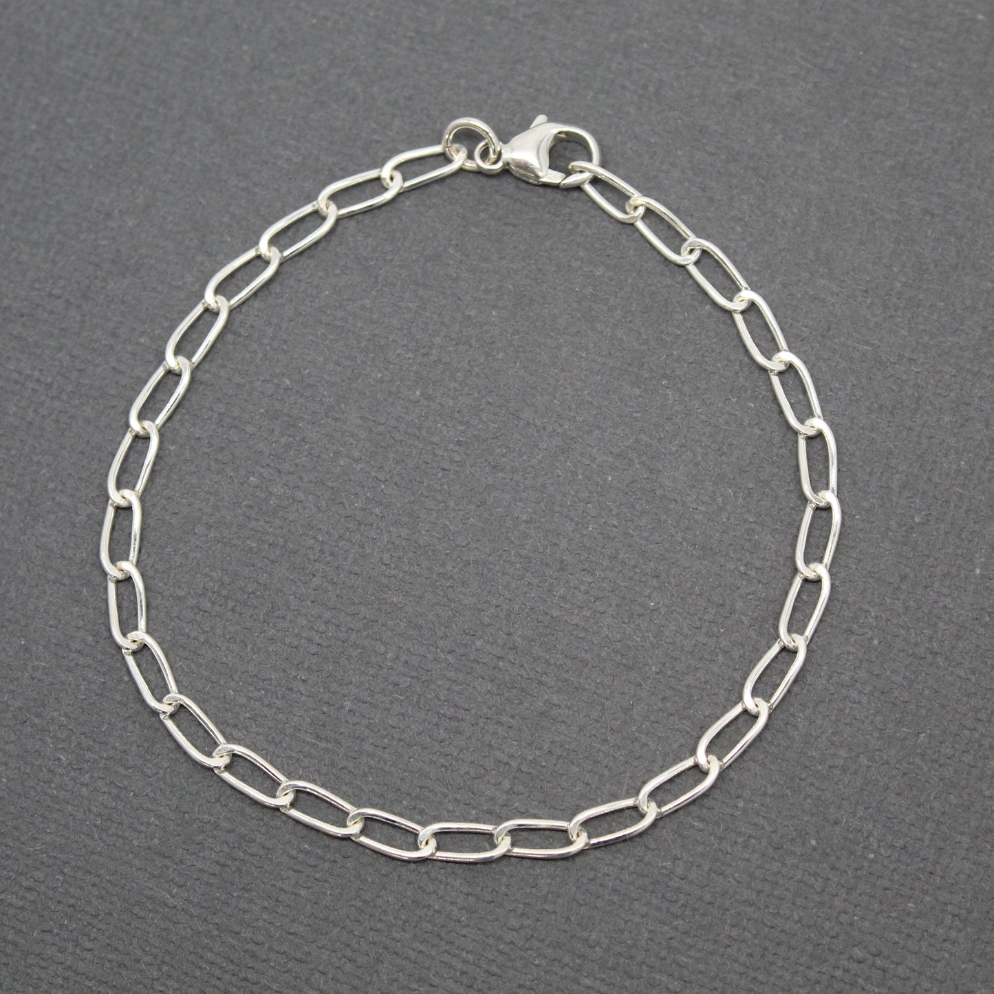 Load image into Gallery viewer, Sterling Silver Chain Bracelet, Hammered Elongated Oval Chain
