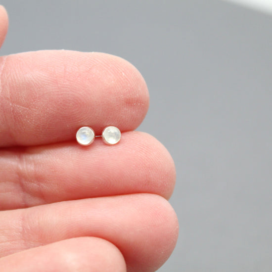 Load image into Gallery viewer, Tiny 3mm Moonstone Stud Earrings set in Sterling Silver
